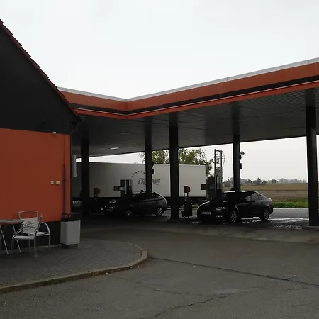 Bed & Breakfast Bed & Parking Eurobit