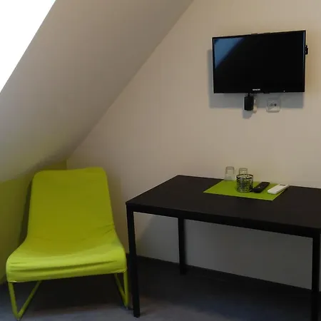 Bed & Parking Eurobit
