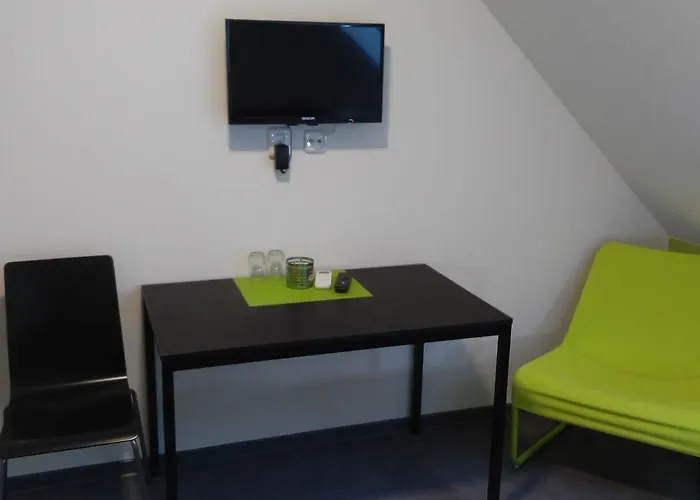 Bed & Parking Eurobit 3* Hrusky (Breclav)