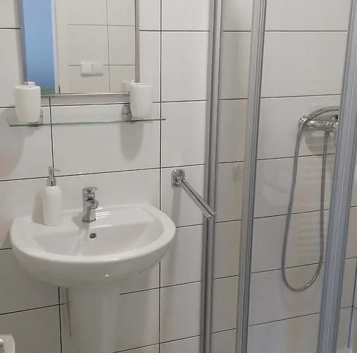 Bed & Parking Eurobit 3* Hrusky (Breclav)